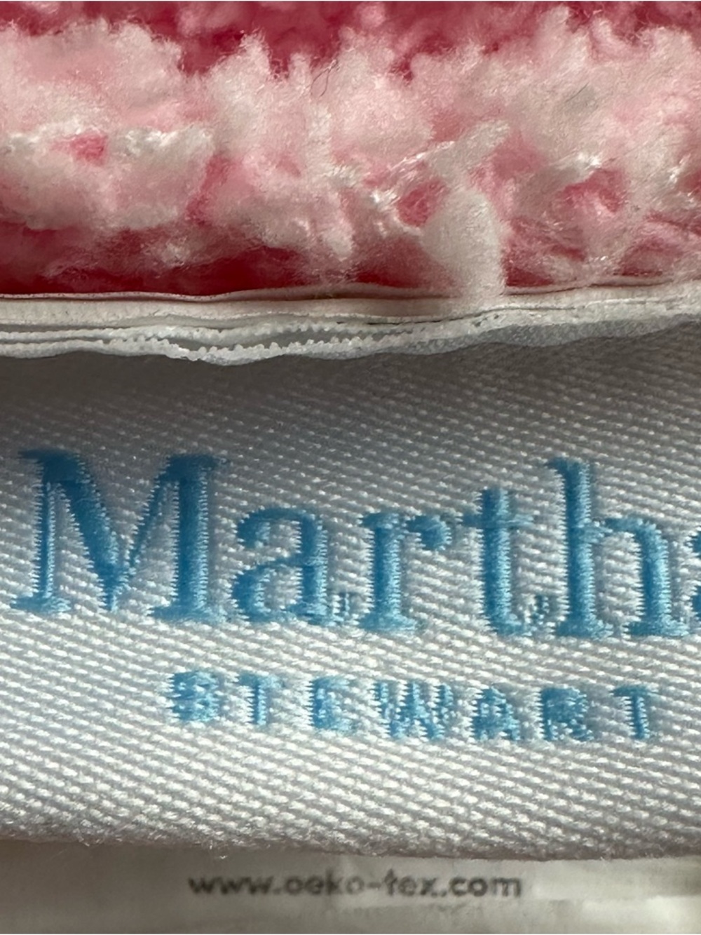 Martha Stewart Kid's Pink Daisy Soft Fluffy Fleece Double-sided Throw Blanket - Picture 9 of 10